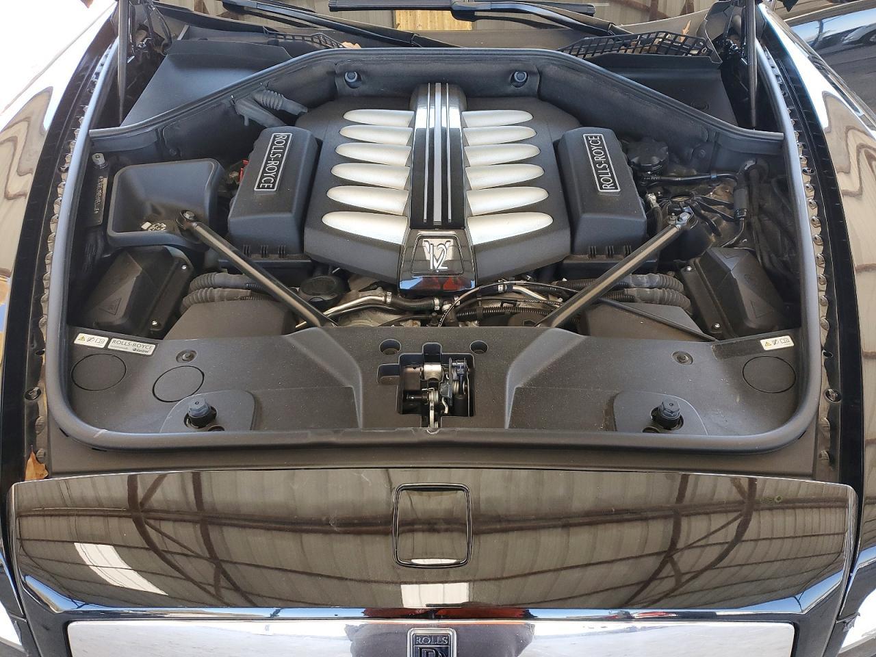 2014 Rolls-Royce Ghost - zdjęcie 11