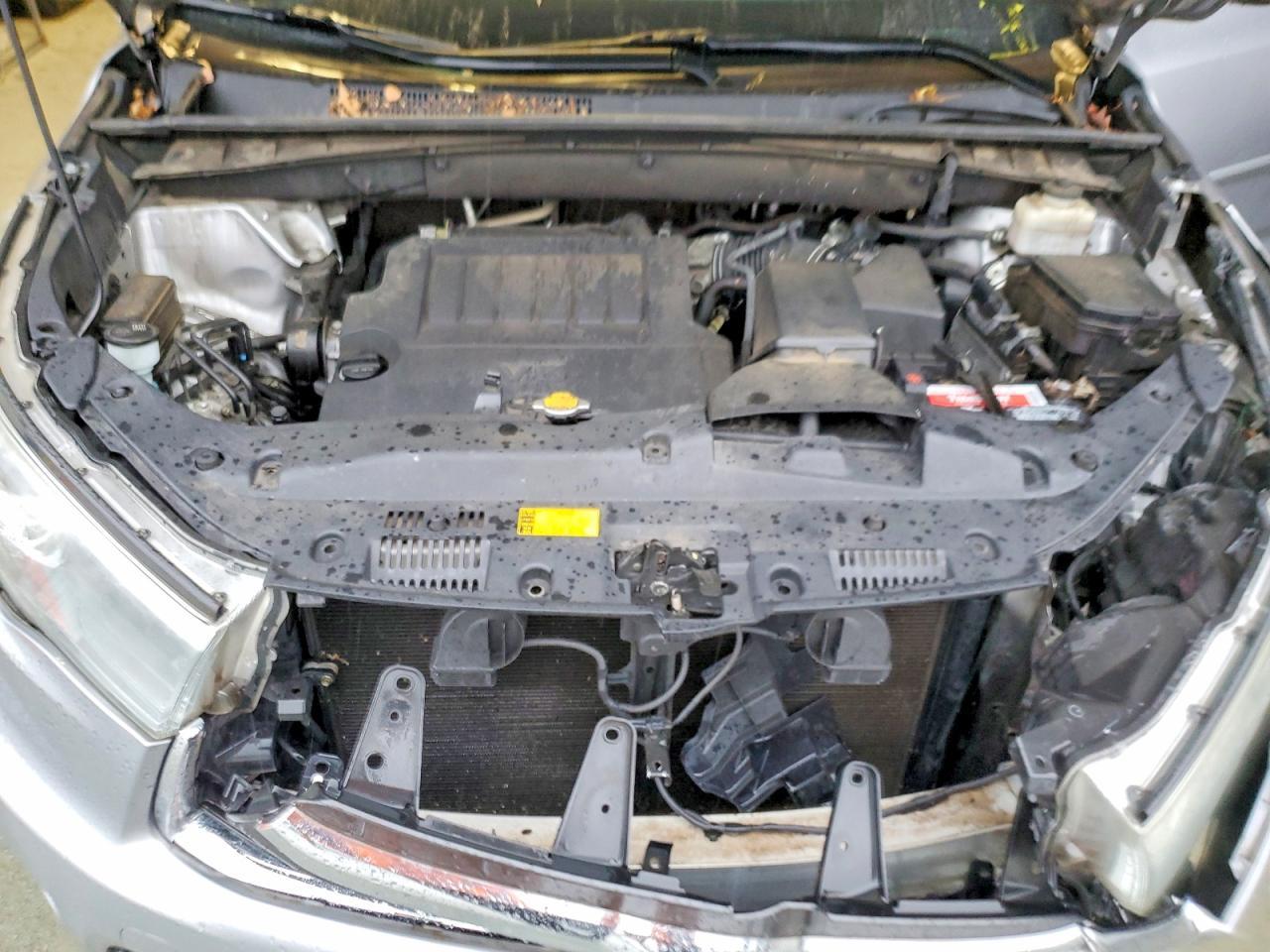 2015 Toyota Highlander Limited - zdjęcie 12