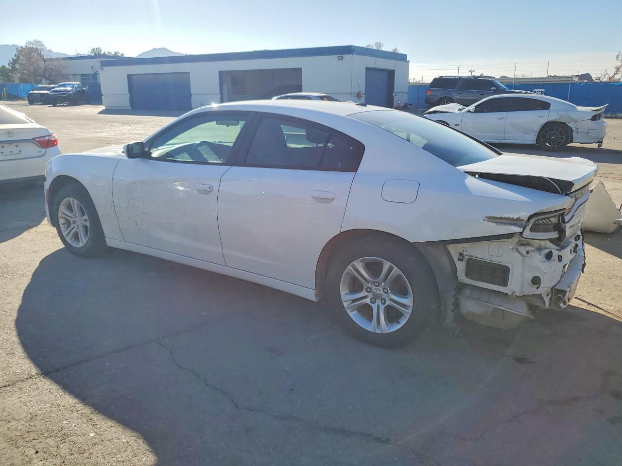 2020 Dodge Charger Sxt - zdjęcie 2