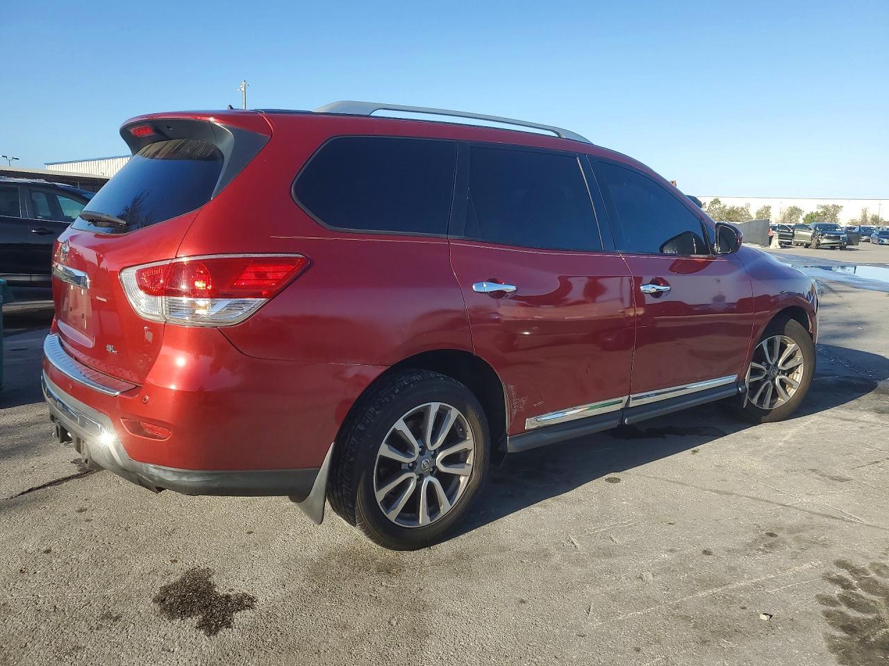 2015 Nissan Pathfinder S - zdjęcie 3