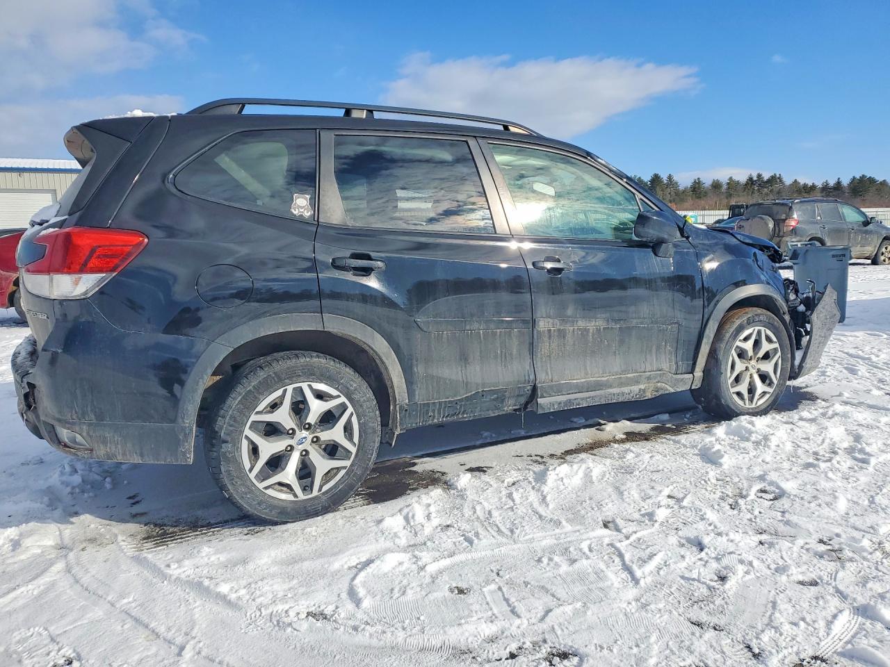 2019 Subaru Forester Premium - zdjęcie 3