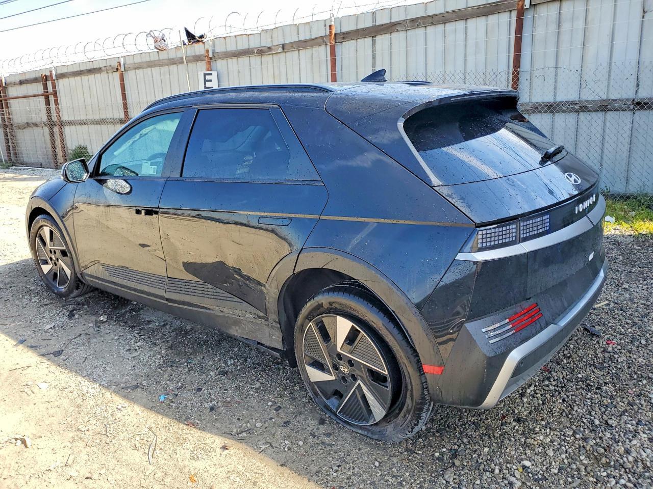 2025 Hyundai Ioniq 5 Sel - zdjęcie 2