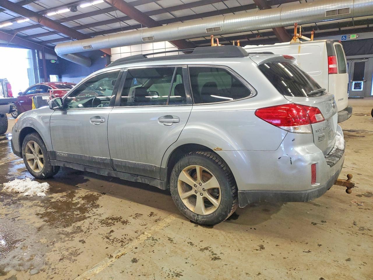 2013 Subaru Outback 2.5I Premium - zdjęcie 2