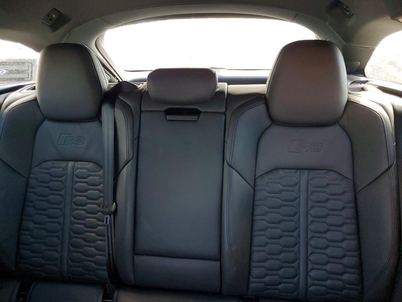 2021 Audi Rs6 - zdjęcie 10