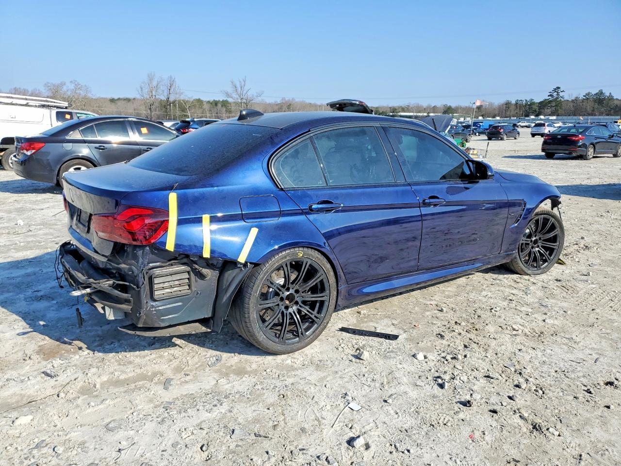 BMW M3 - zdjęcie 3