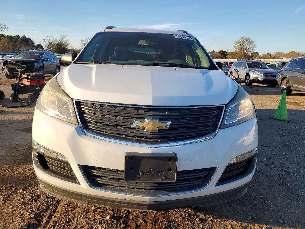 2016 Chevrolet Traverse Ls - zdjęcie 5