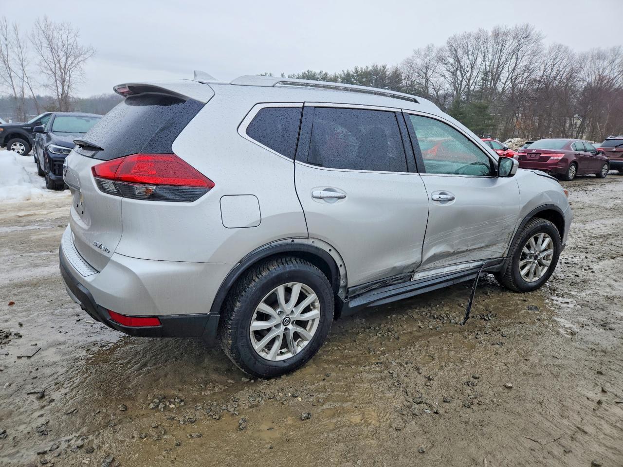 2018 Nissan Rogue Sv - zdjęcie 3