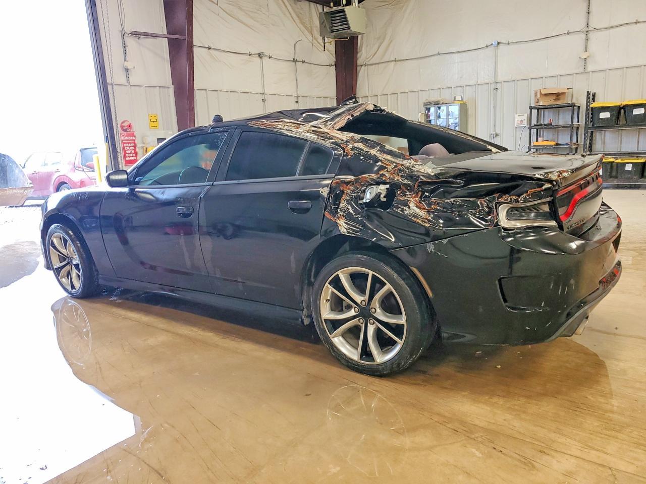 2019 Dodge Charger Gt - zdjęcie 2