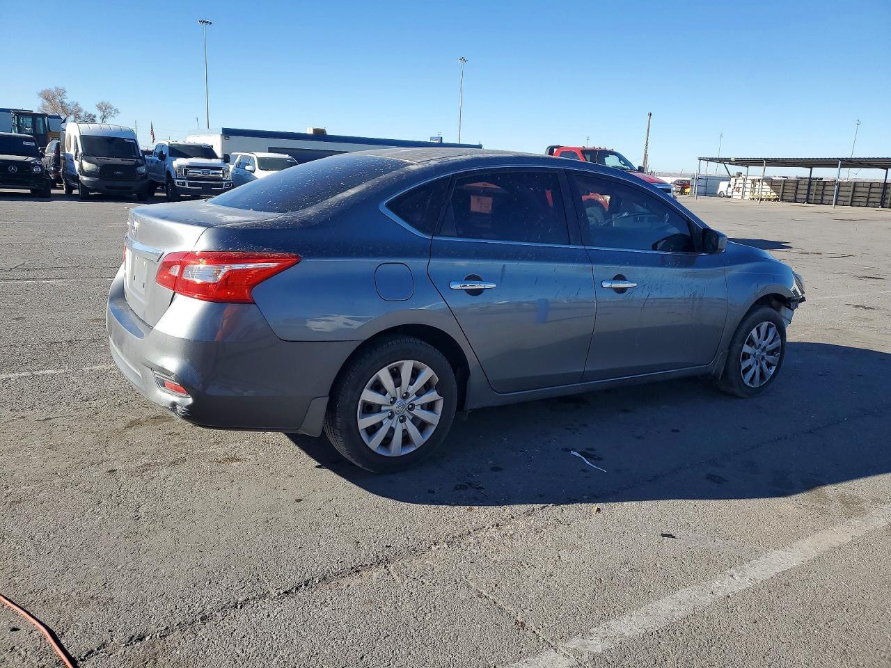2016 Nissan Sentra S - zdjęcie 3