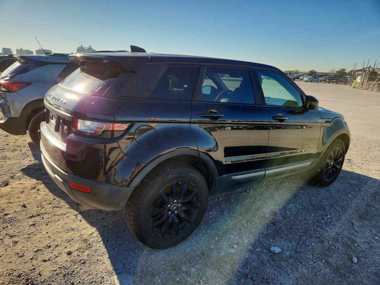 2018 Land Rover Range Rover Evoque Se - zdjęcie 3