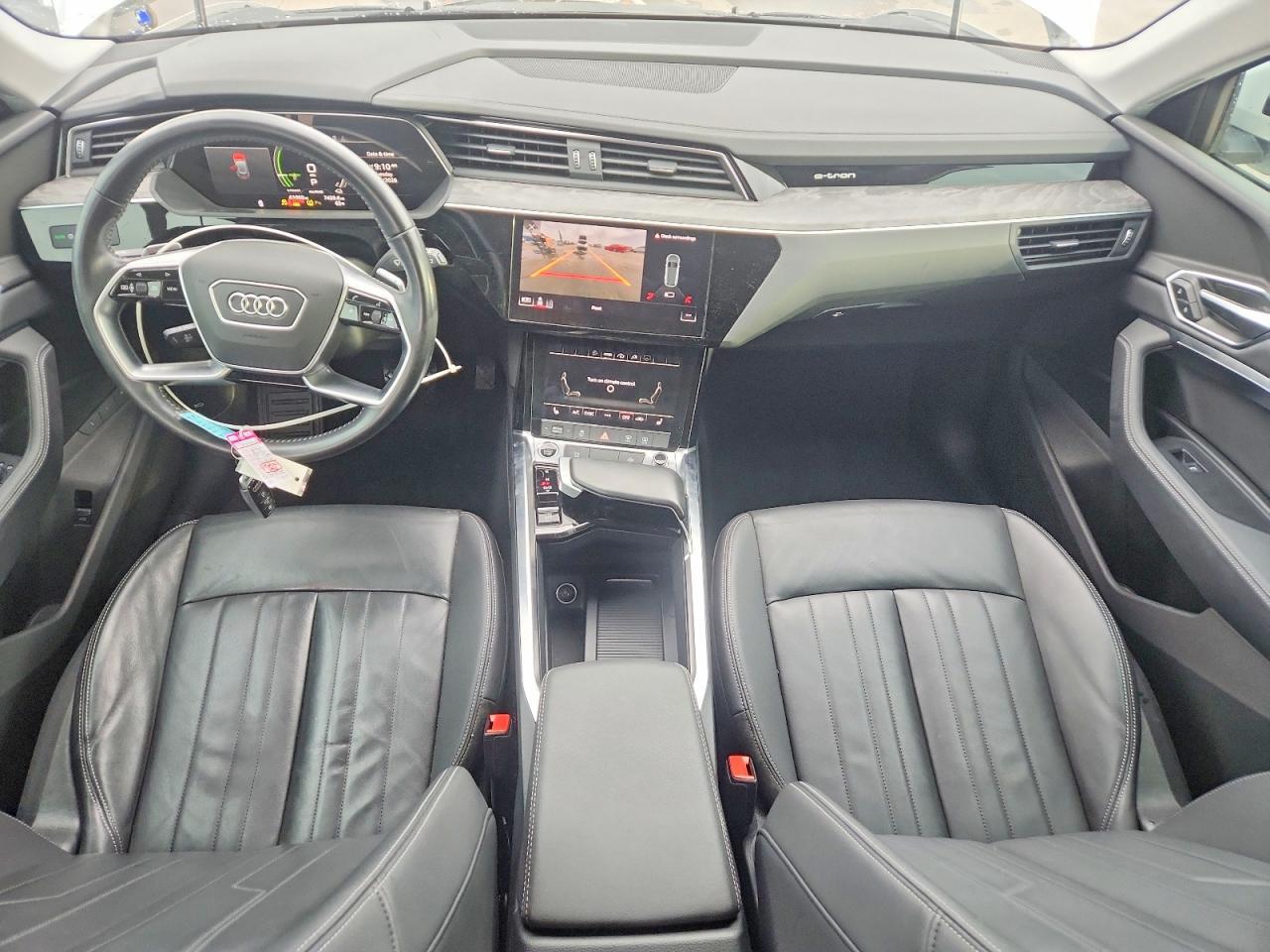 2021 Audi E-Tron Premium - zdjęcie 8