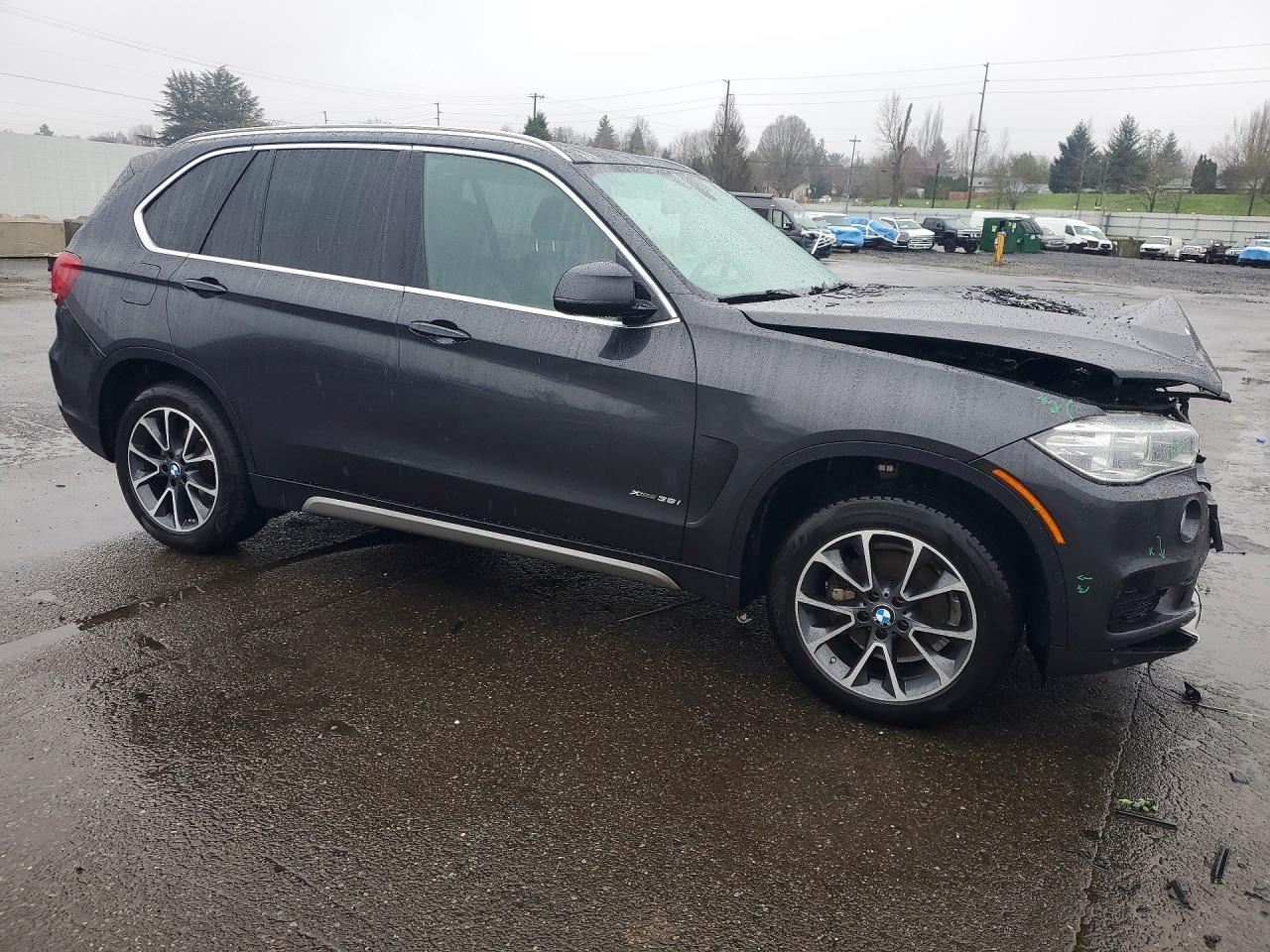 2017 BMW X5 xDrive35I - zdjęcie 4