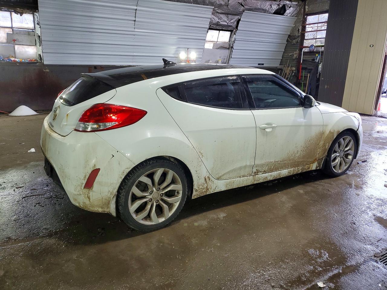 2013 Hyundai Veloster - zdjęcie 3
