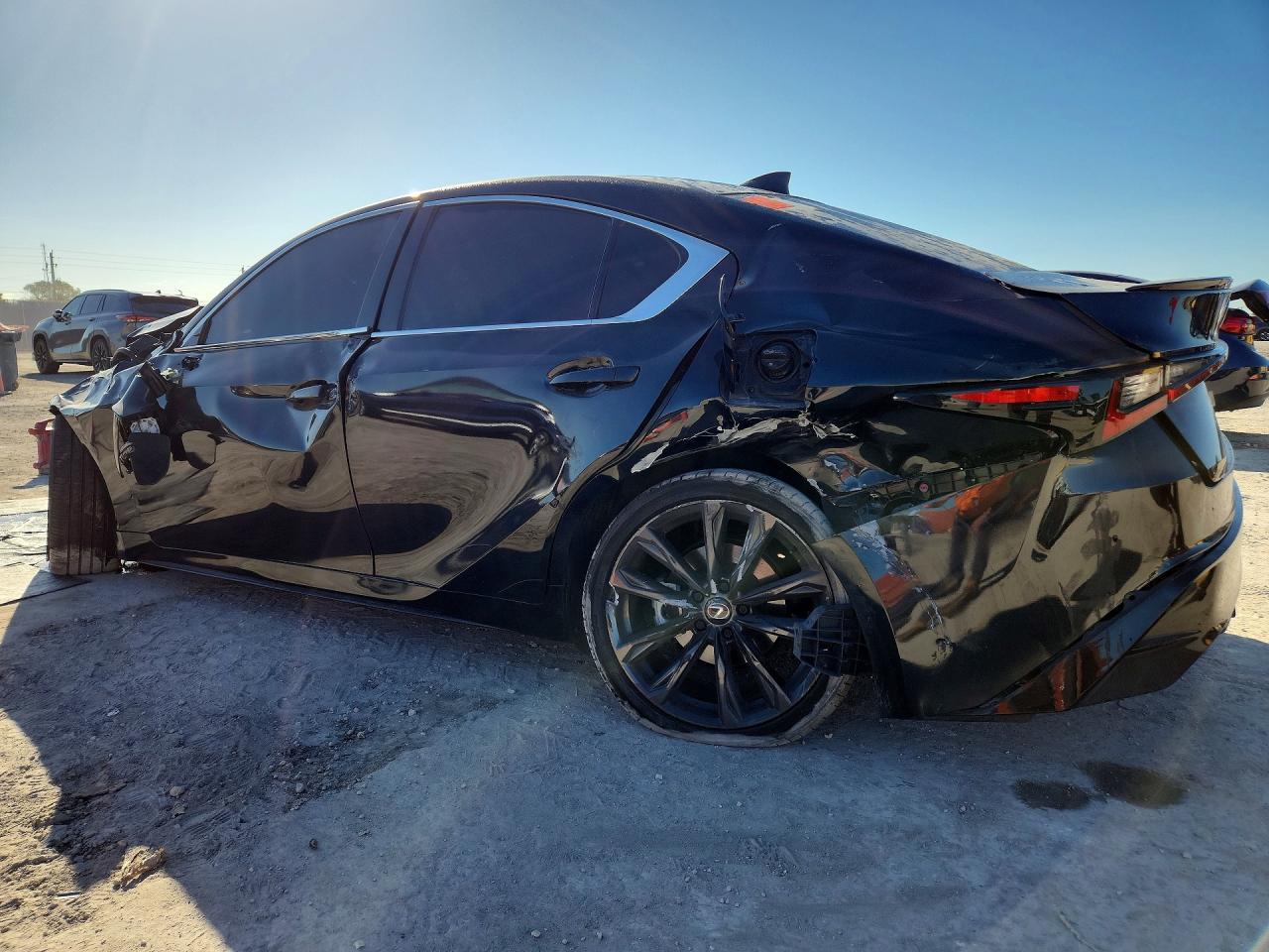 2024 Lexus Is 350 F Sport Design - zdjęcie 2
