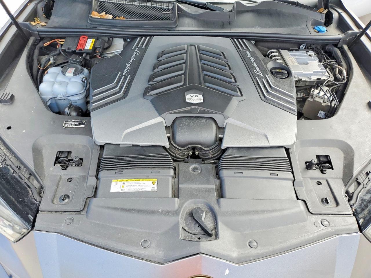 2020 Lamborghini Urus - zdjęcie 11