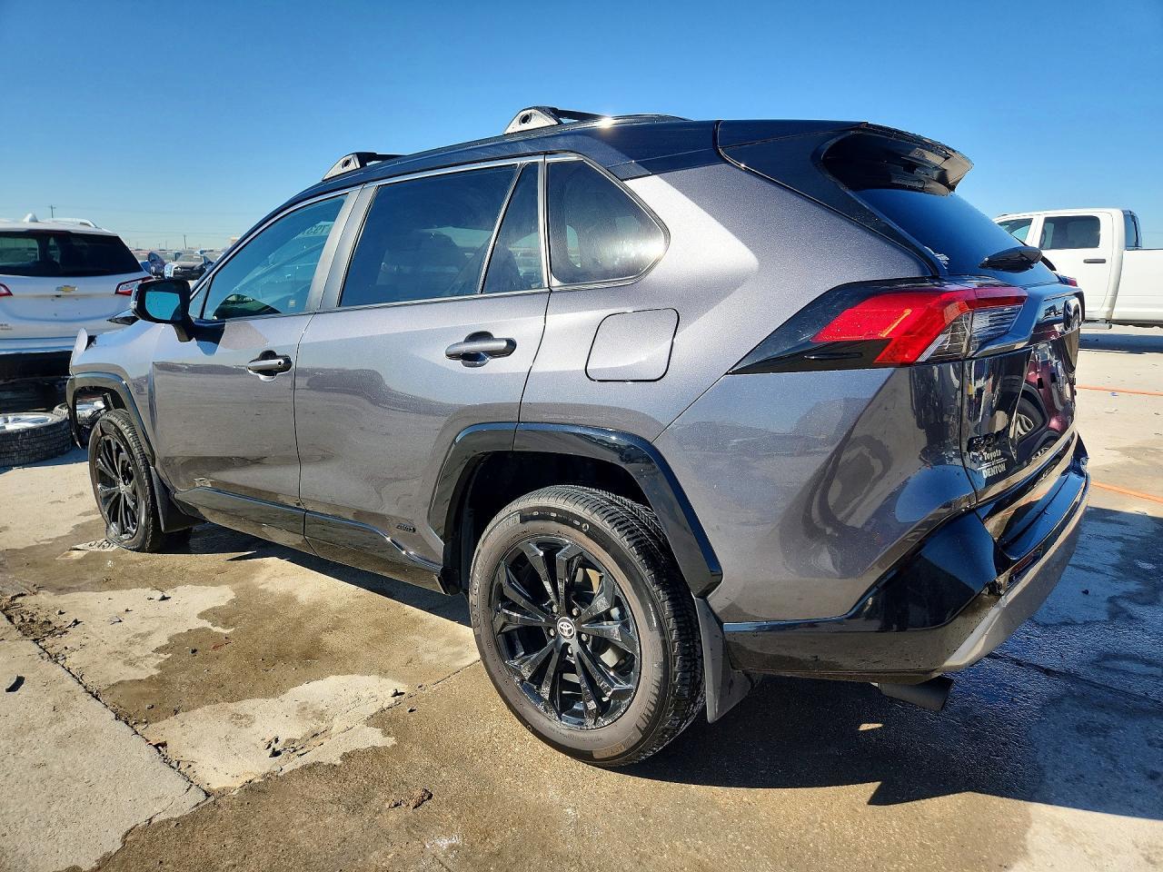 2024 Toyota Rav4 Hybrid Xse - zdjęcie 2