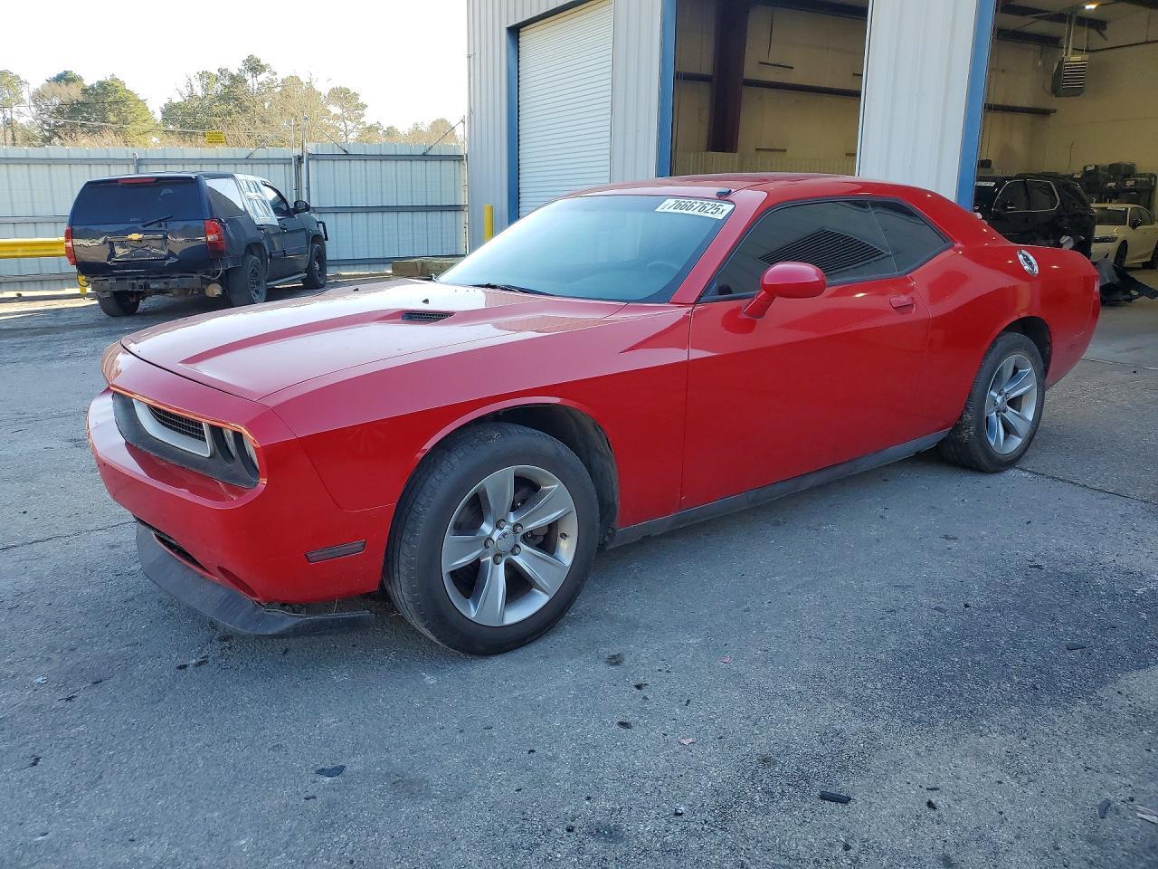 2013 Dodge Challenger Sxt - zdjęcie główne