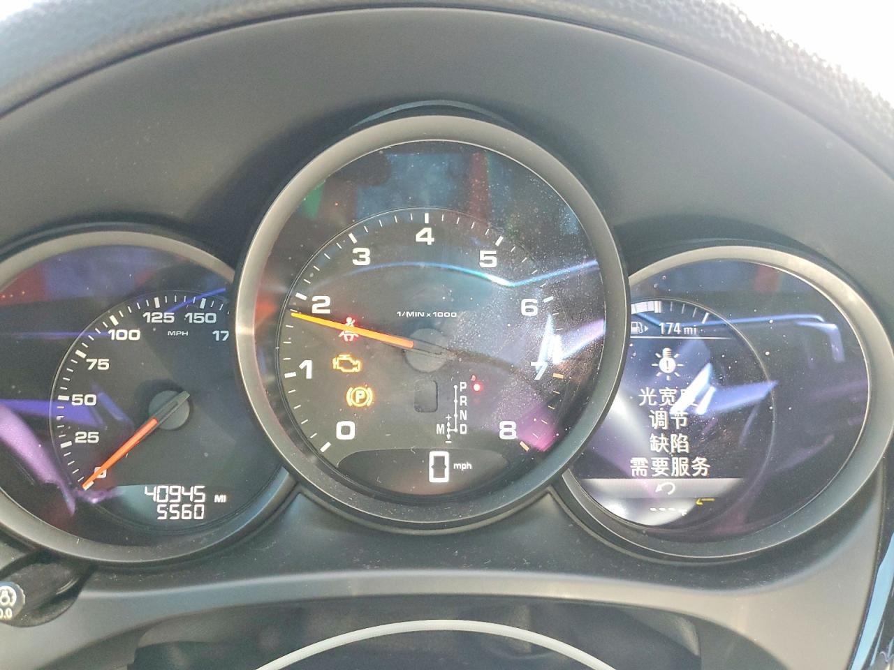 2019 Porsche Macan - zdjęcie 9