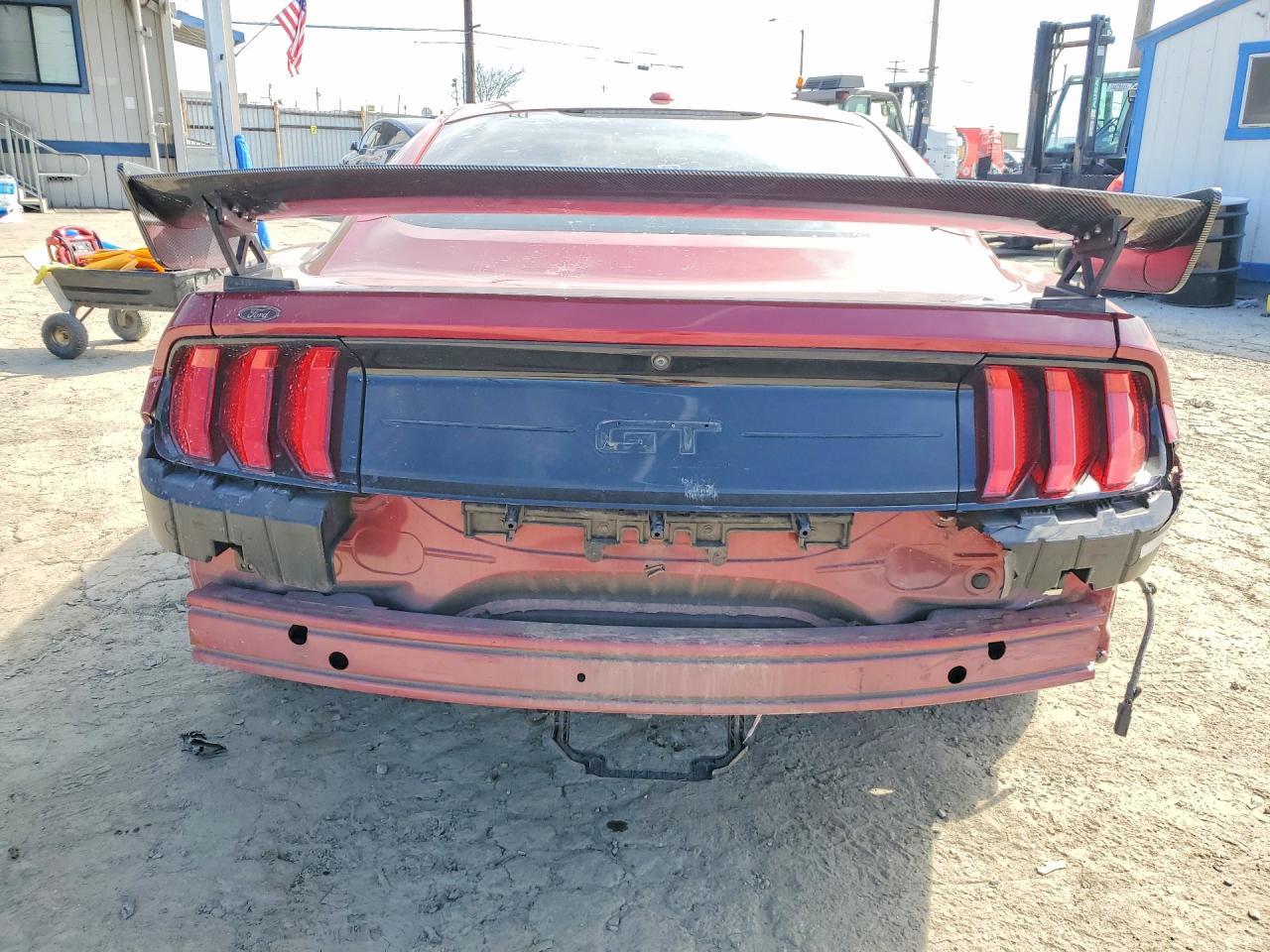 2019 Ford Mustang Gt - zdjęcie 6