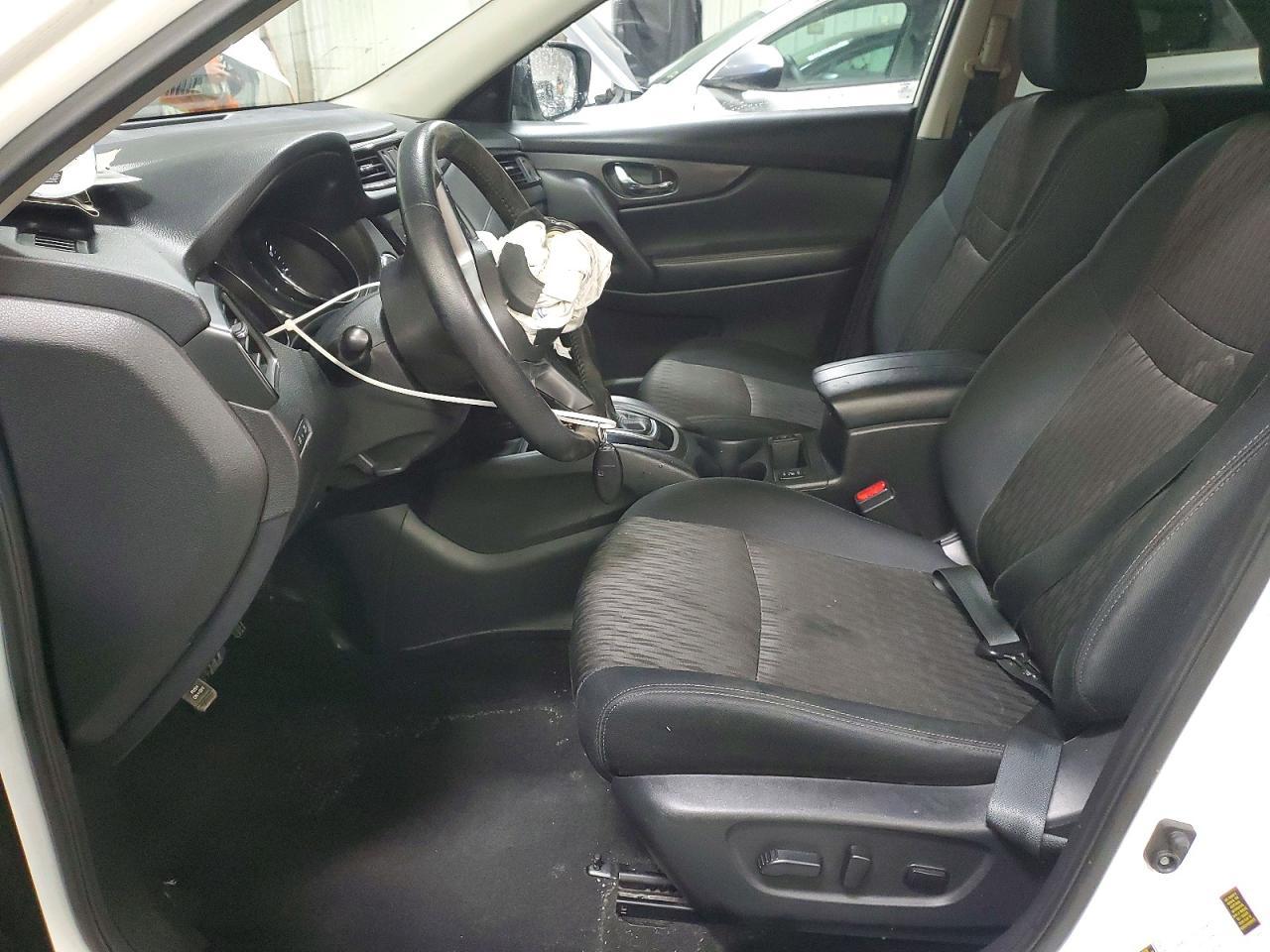 2020 Nissan Rogue Sv - zdjęcie 7