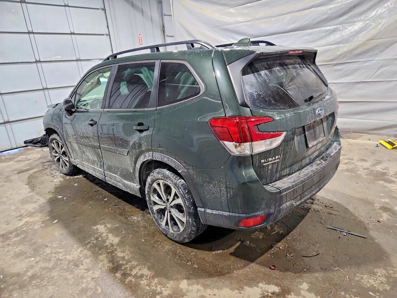 2023 Subaru Forester Limited - zdjęcie 2