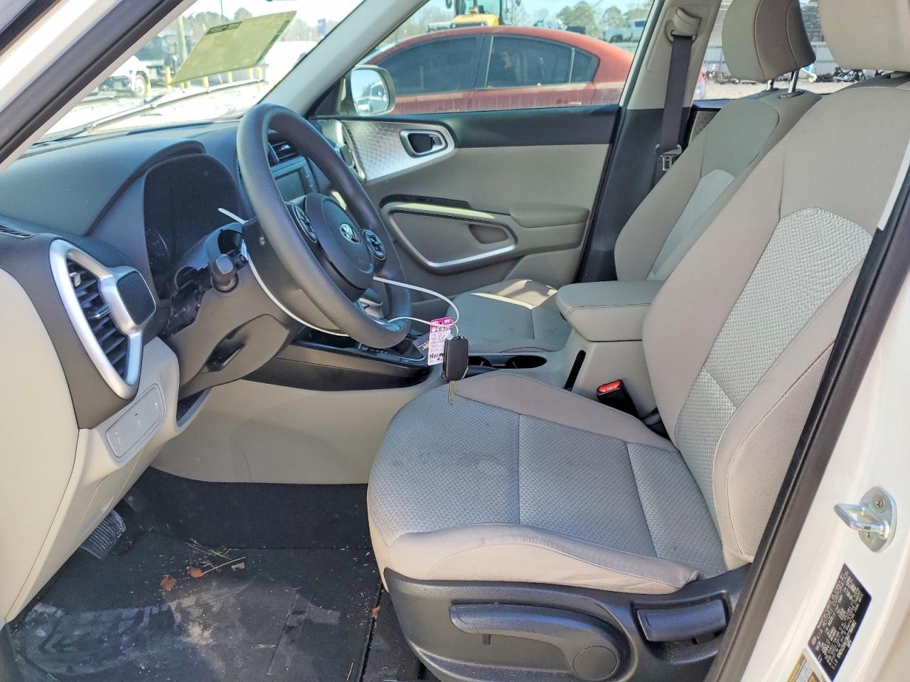 2021 Kia Soul Lx - zdjęcie 7