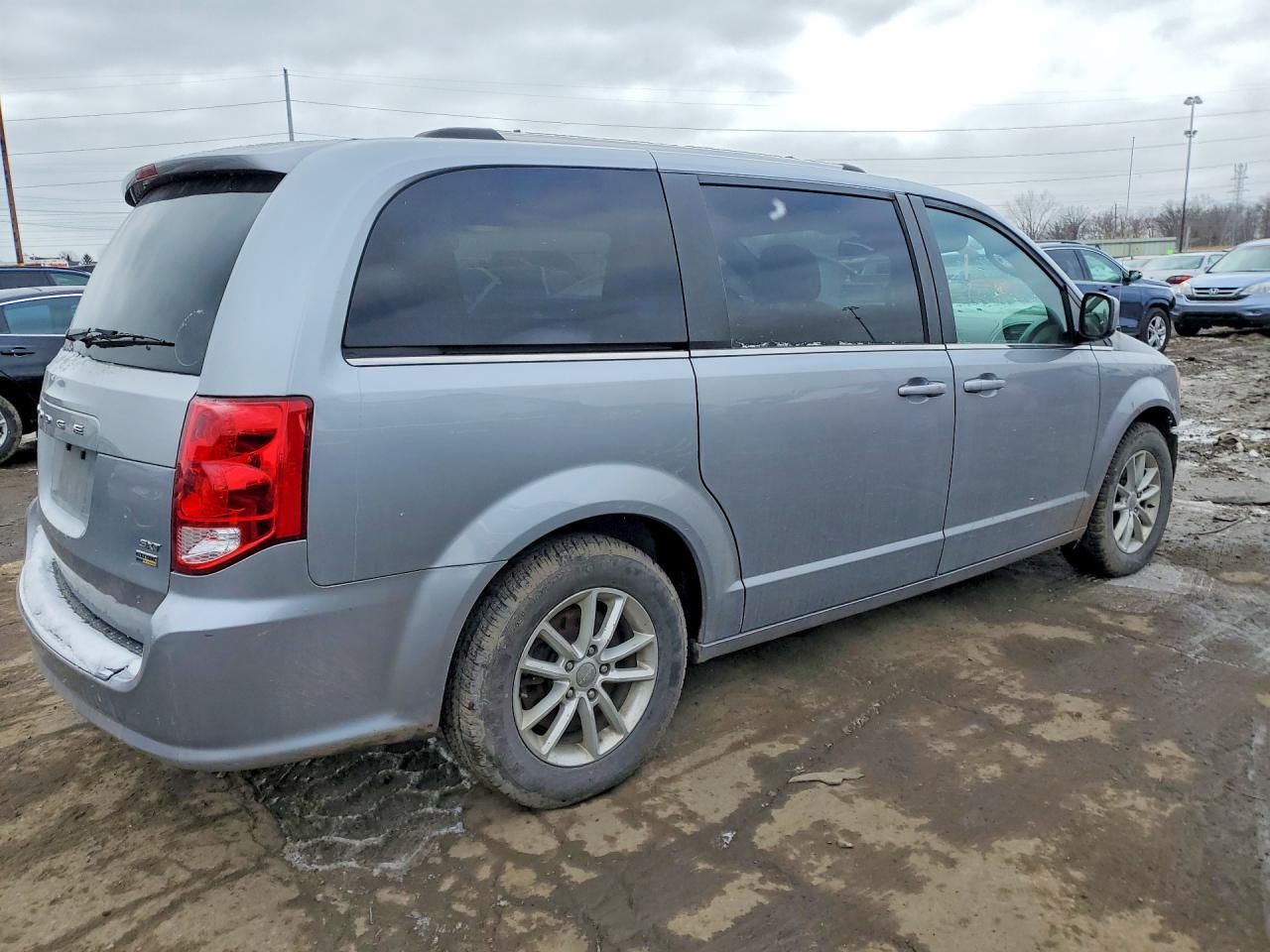 2019 Dodge Grand Caravan Sxt - zdjęcie 3