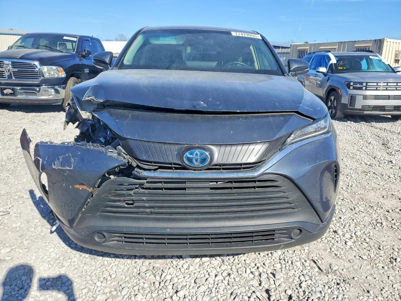 2021 Toyota Venza Le - zdjęcie 5