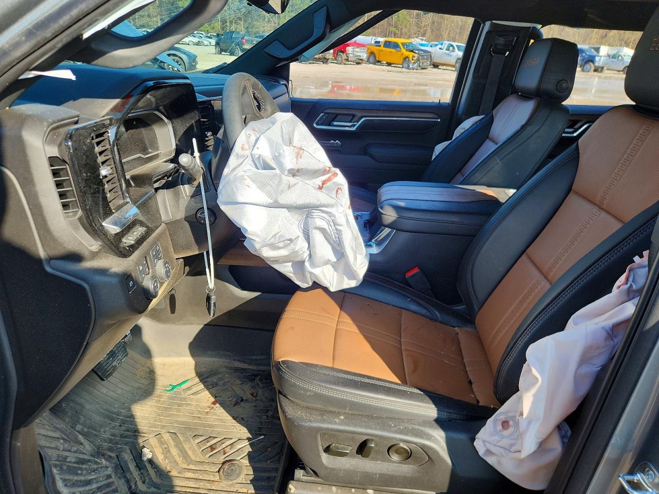 2025 Chevrolet Silverado K1500 High Country - zdjęcie 7