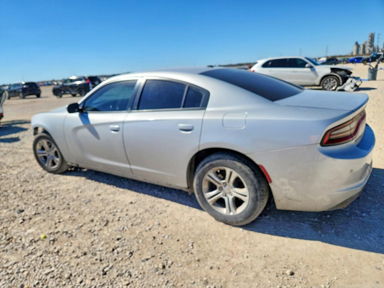 2020 Dodge Charger Sxt - zdjęcie 2