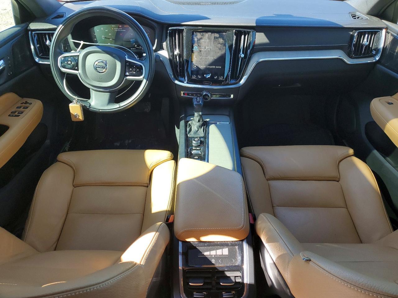 2020 Volvo S60 T5 Inscription - zdjęcie 8