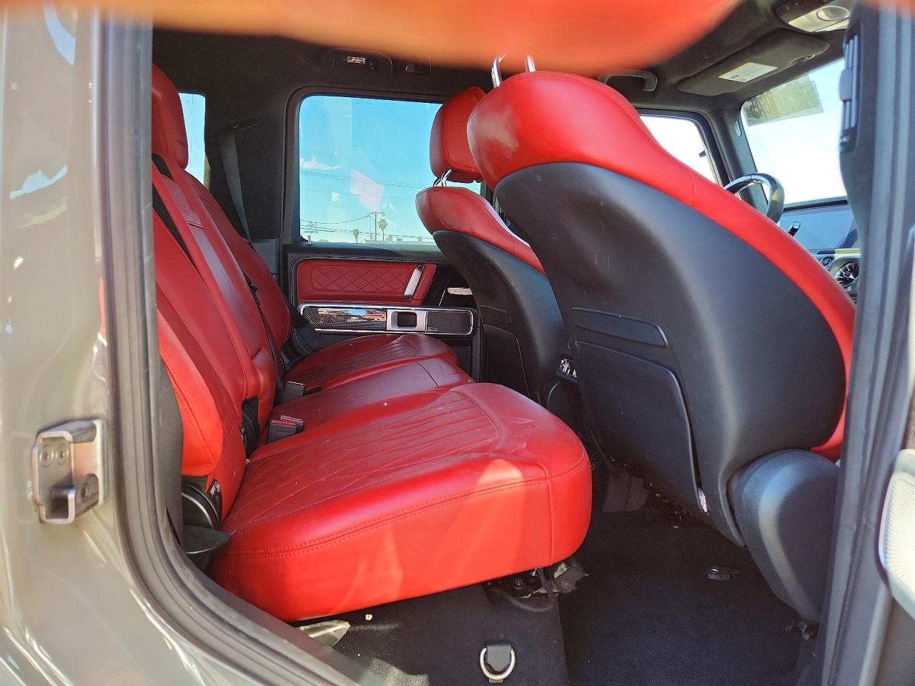 2022 Mercedes-Benz G 63 Amg - zdjęcie 11