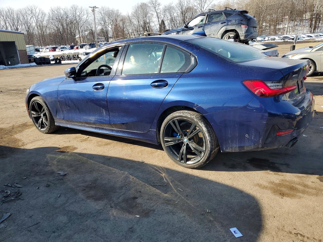 2020 BMW Seria 3 330i - zdjęcie 2
