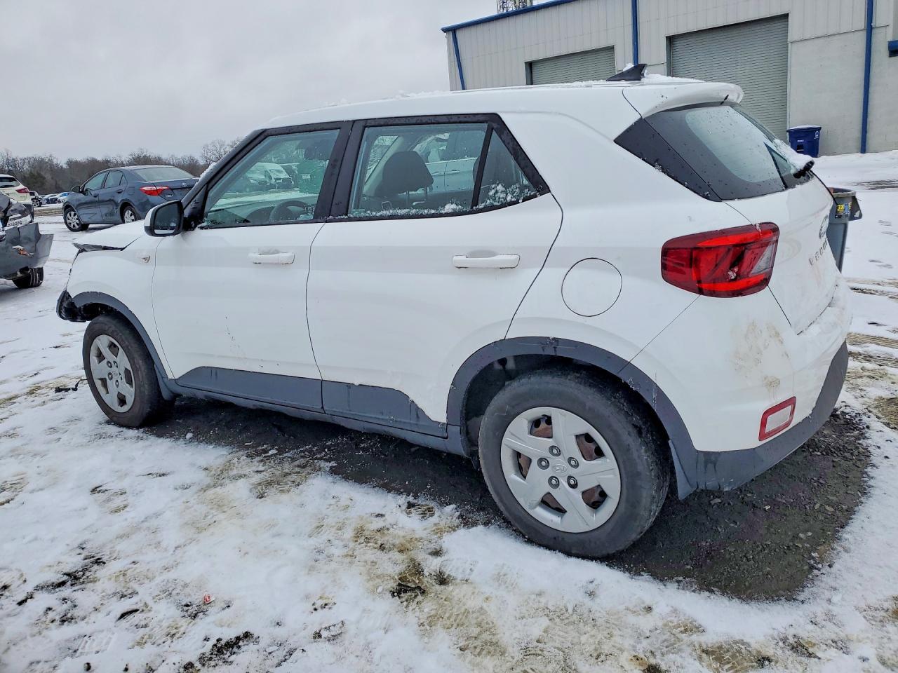 2020 Hyundai Venue Se - zdjęcie 2