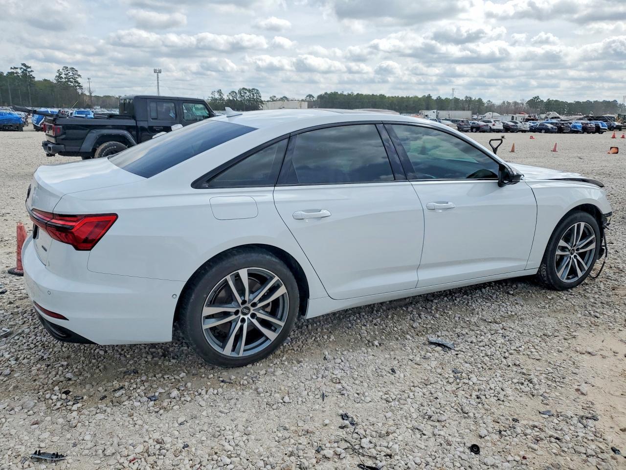 2021 Audi A6 Premium Plus - zdjęcie 3