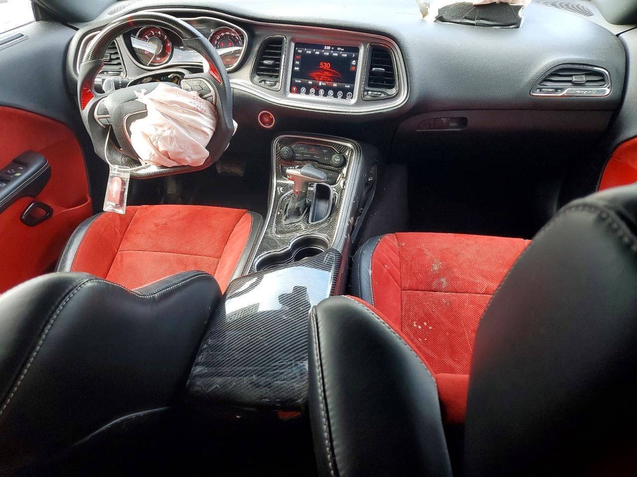 2017 Dodge Challenger Srt Hellcat - zdjęcie 8