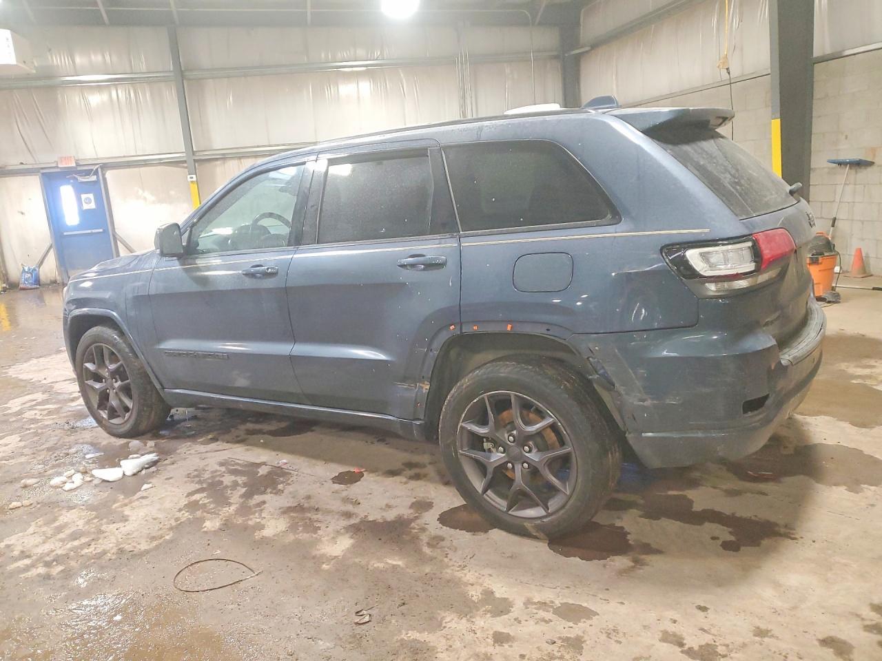 2021 Jeep Grand Cherokee Limited - zdjęcie 2