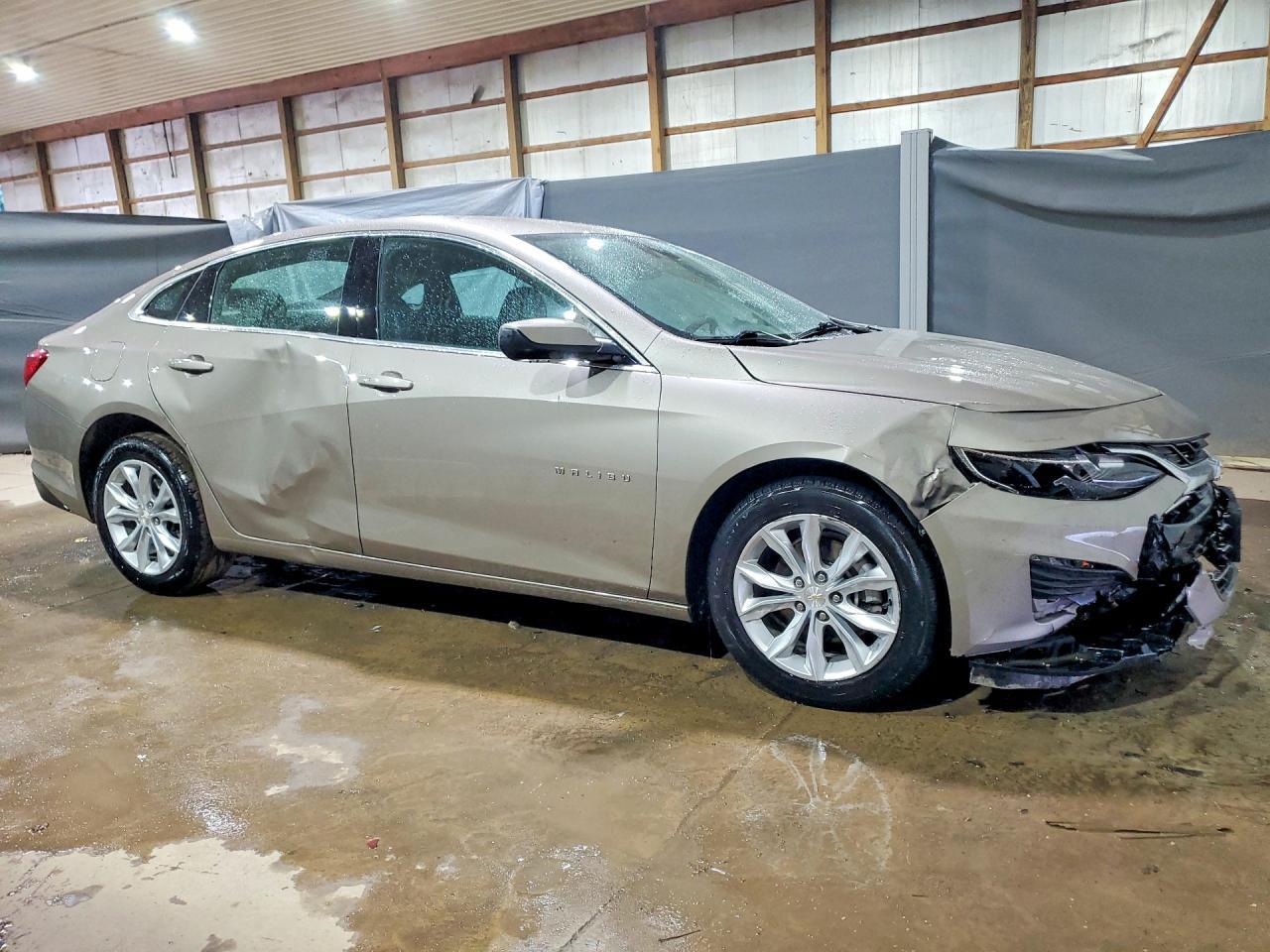 2023 Chevrolet Malibu Lt - zdjęcie 4