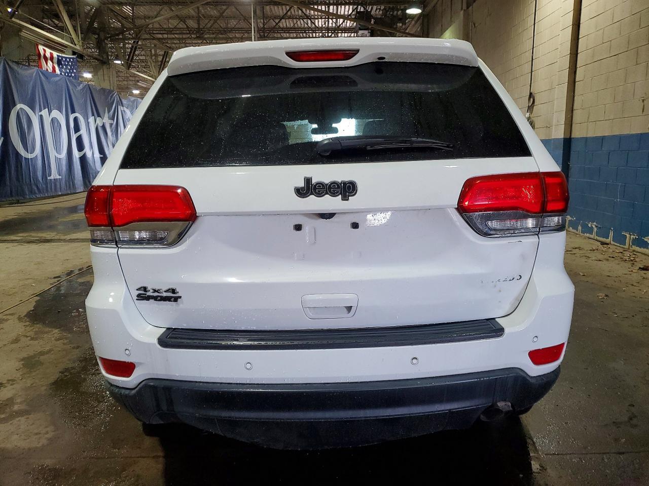 2018 Jeep Grand Cherokee Laredo - zdjęcie 6
