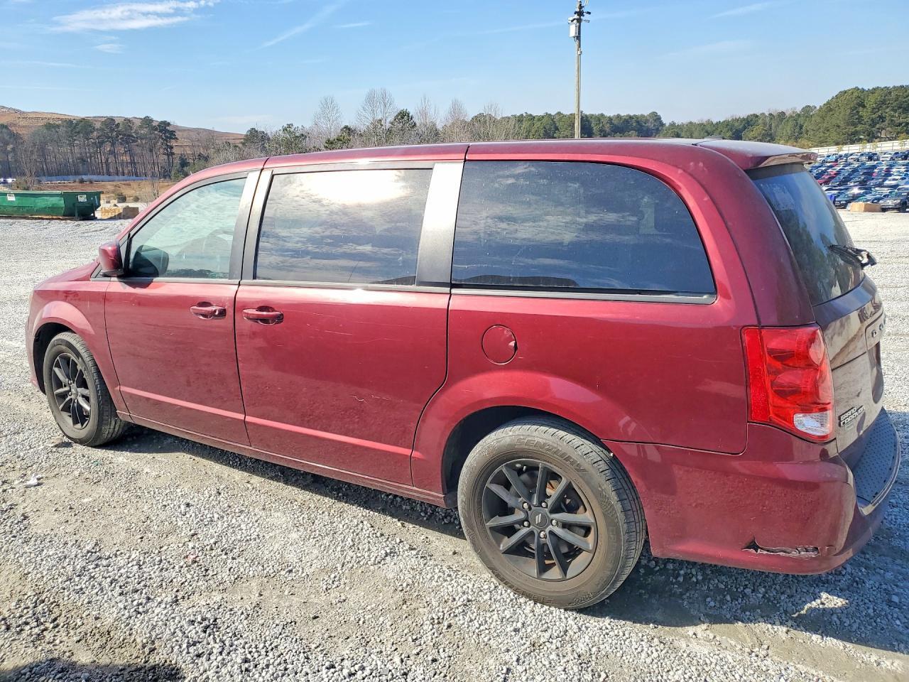 2020 Dodge Grand Caravan Gt - zdjęcie 2