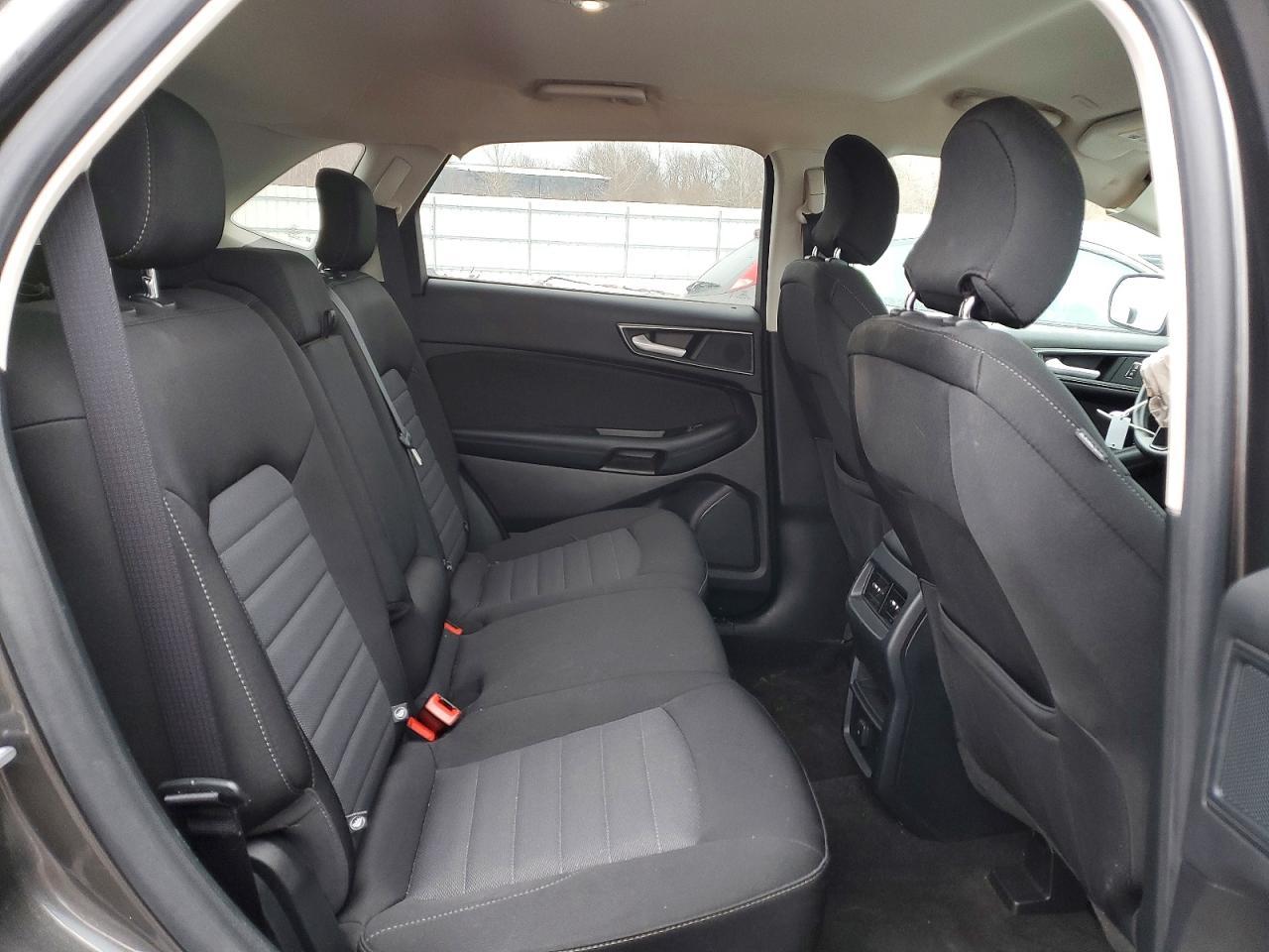 2019 Ford Edge Se - zdjęcie 11