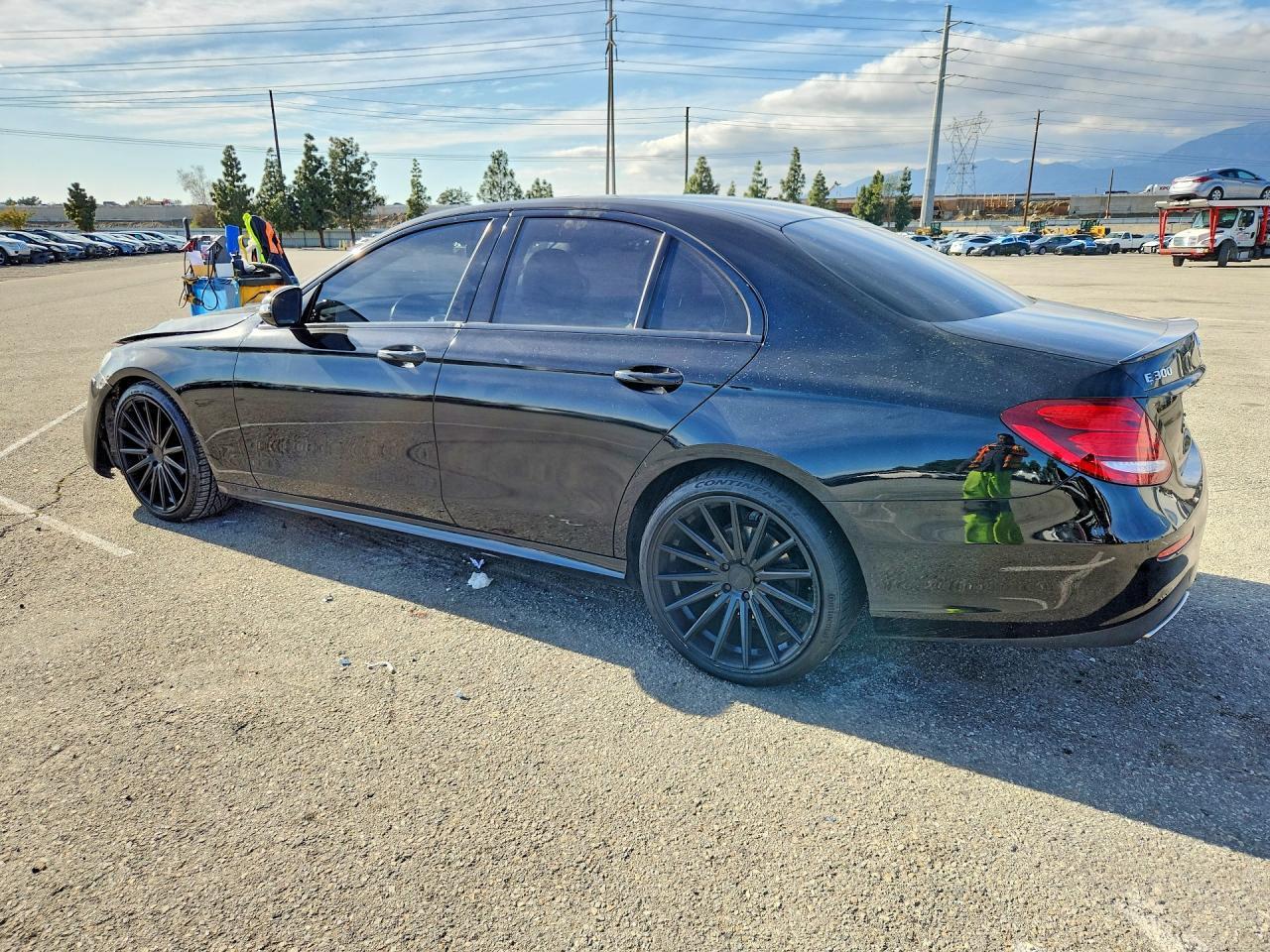 2019 Mercedes-Benz E 300 - zdjęcie 2