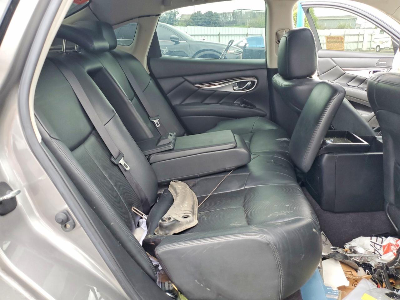 2013 Infiniti M37 Base - zdjęcie 10