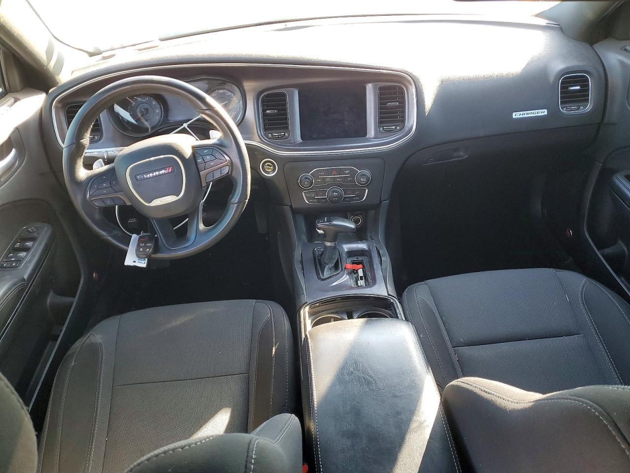 2018 Dodge Charger R/T - zdjęcie 8