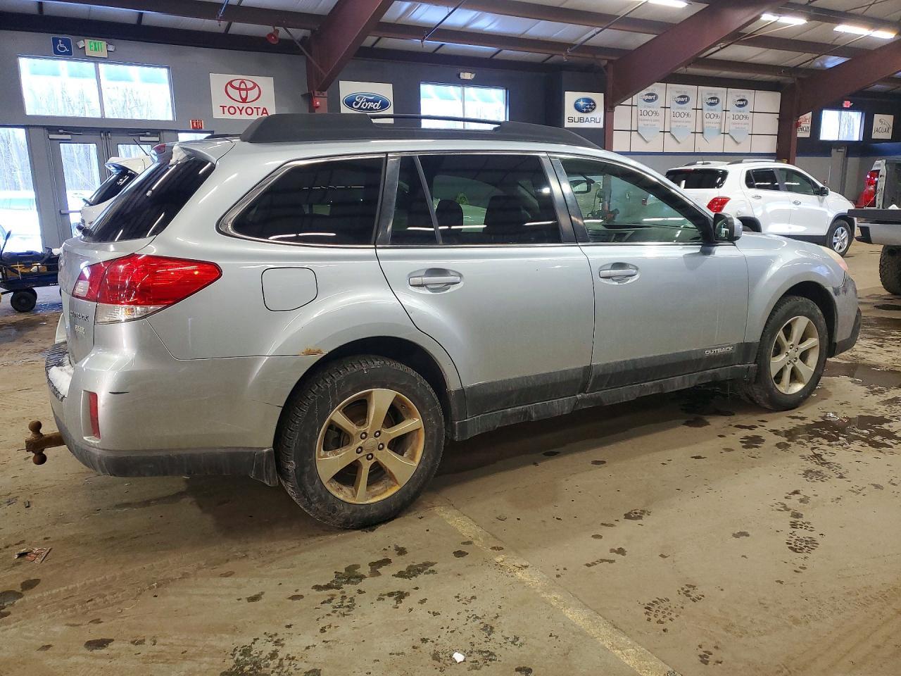 2013 Subaru Outback 2.5I Premium - zdjęcie 3
