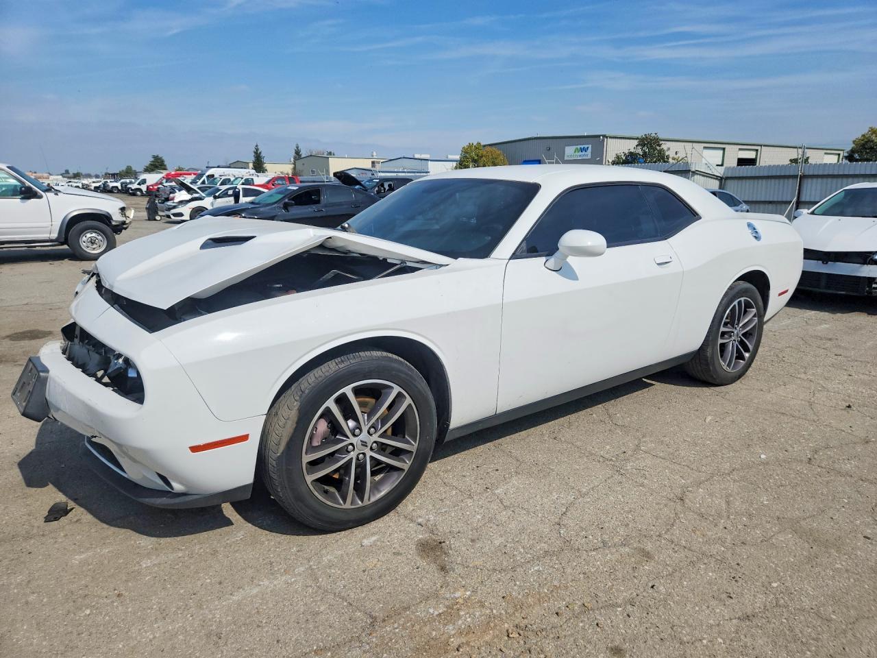 2019 Dodge Challenger Sxt - zdjęcie główne