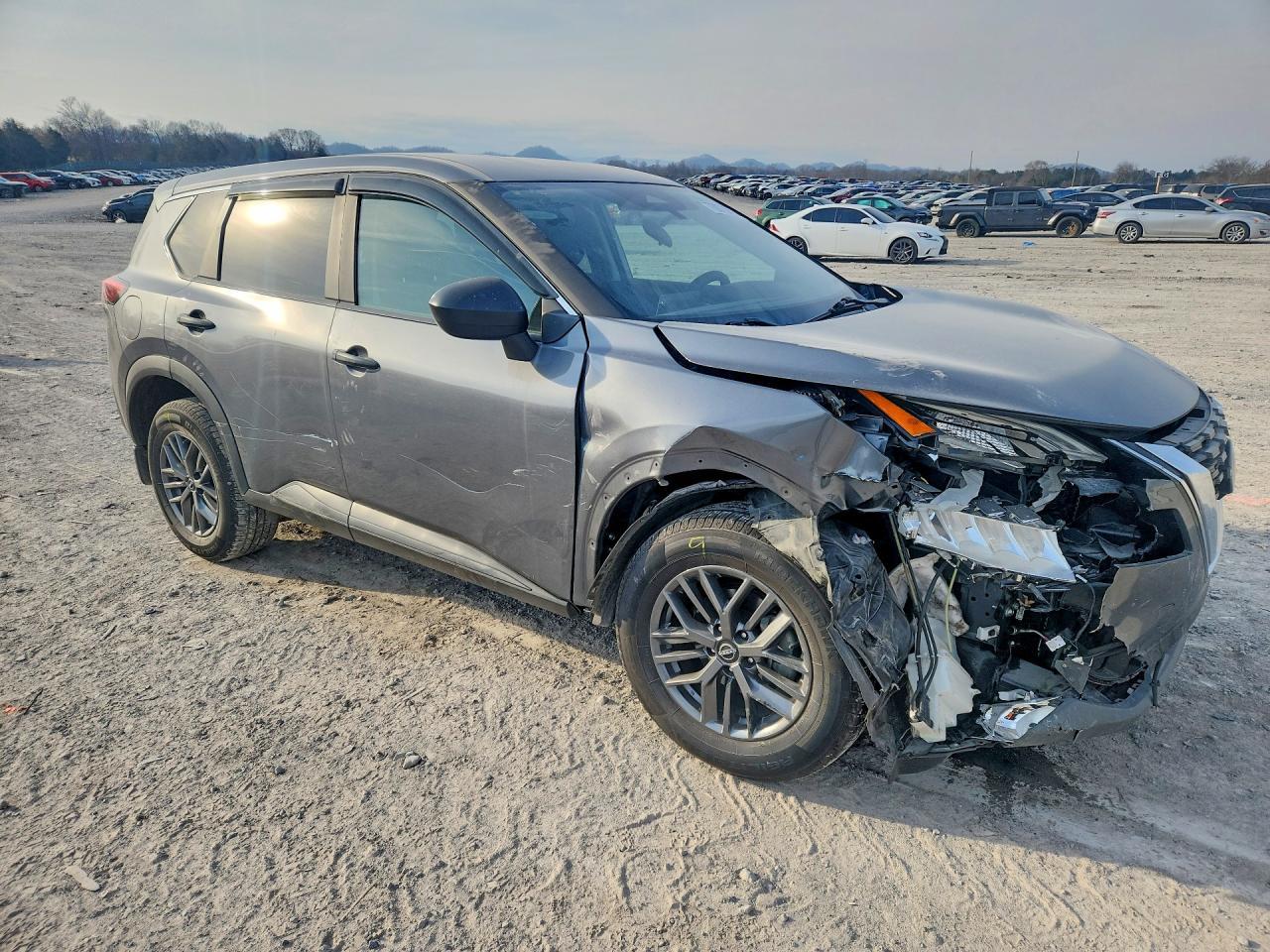 2023 Nissan Rogue S - zdjęcie 4