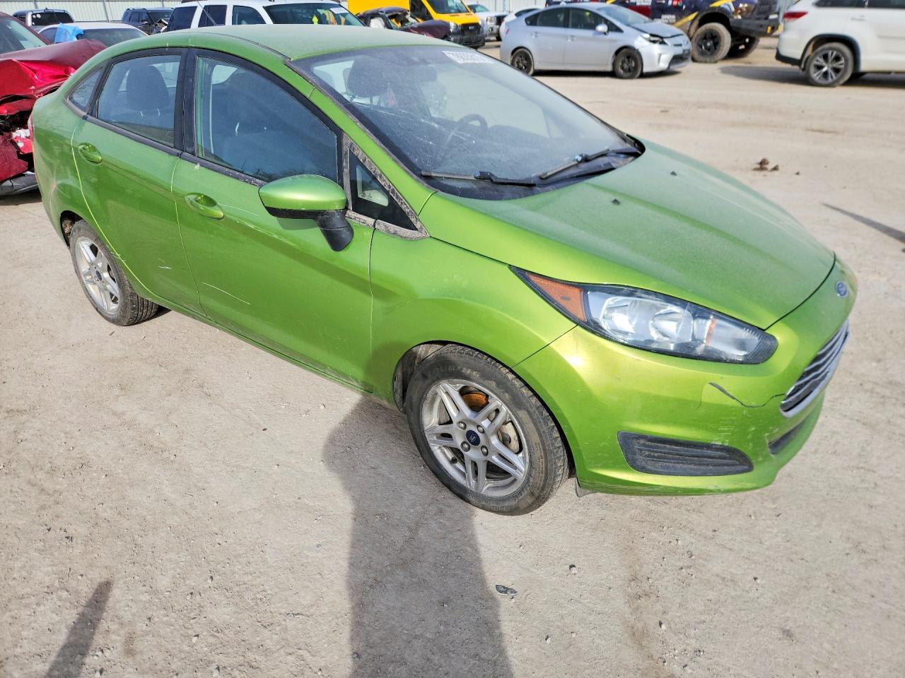 2019 Ford Fiesta Se - zdjęcie 4