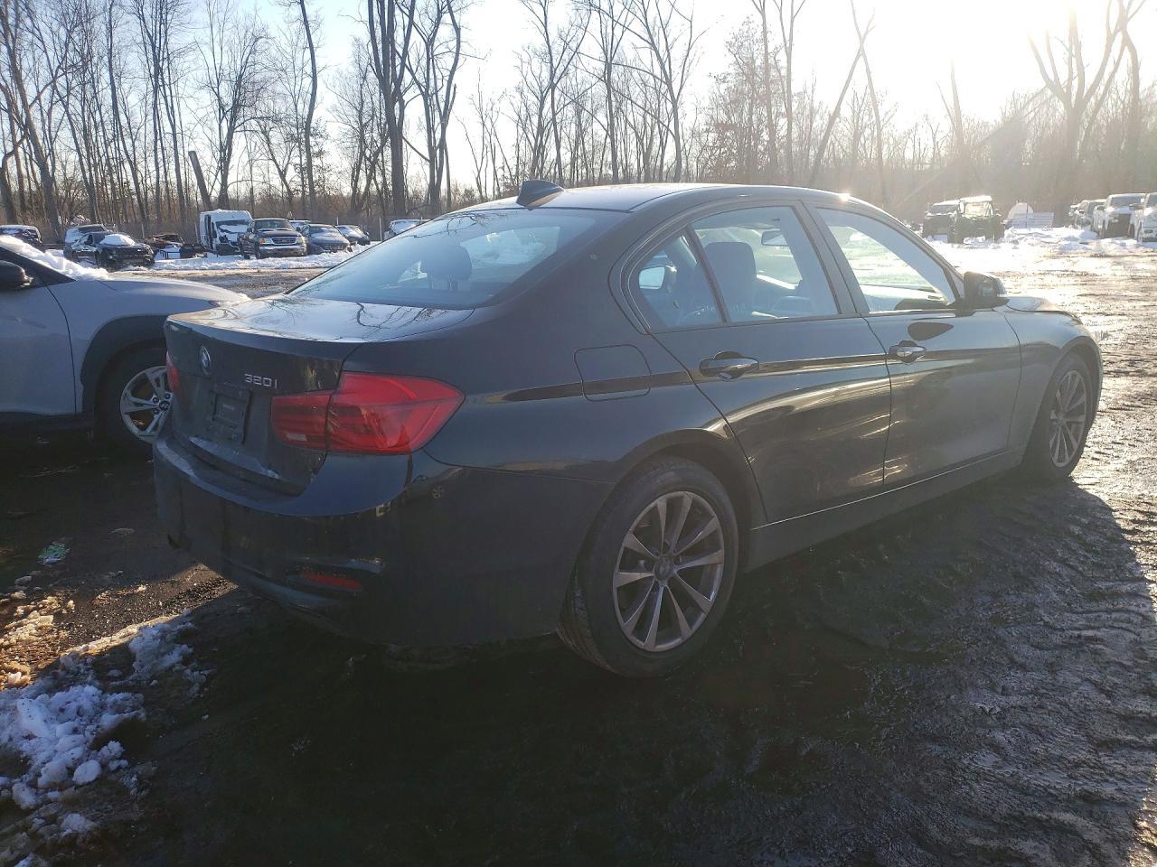 BMW Seria 3 - zdjęcie 3