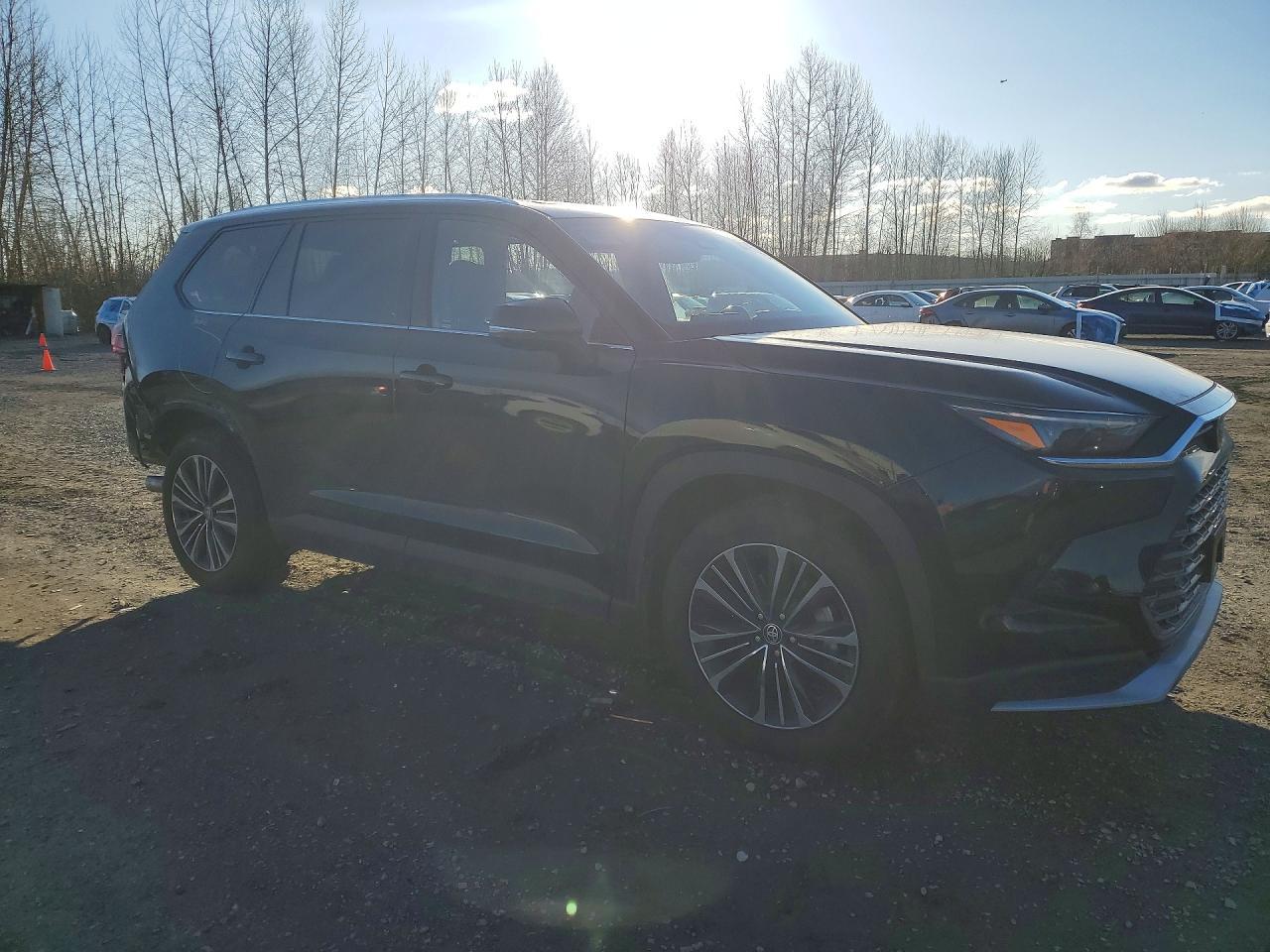 2024 Toyota Grand Highlander Hybrid Max Platinum - zdjęcie 4